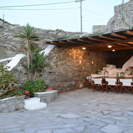 V Villa *